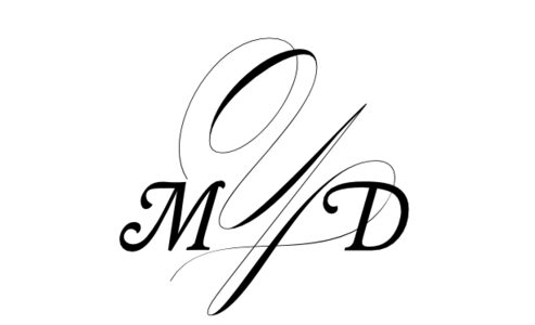 Monogram: Garamond Swash Monogram 04