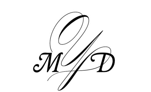 Monogram: Garamond Swash Monogram 04